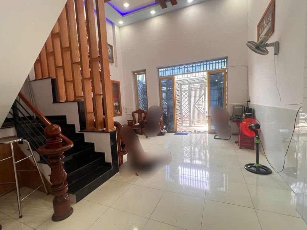 NHÀ ĐƯỜNG OTO ĐÔNG THẠNH HÓC MÔN - NGAY CHỢ GẤU TRỊNH THỊ DỐI VỚI LÊ VĂN KHƯƠNG - 5.7M X17M - 94M2