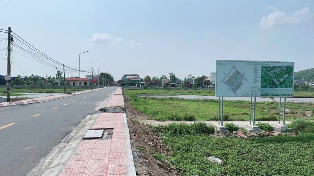 7xx triệu 64.8m2 Thanh Sơn Kiến Thụy Zalo 0567222555