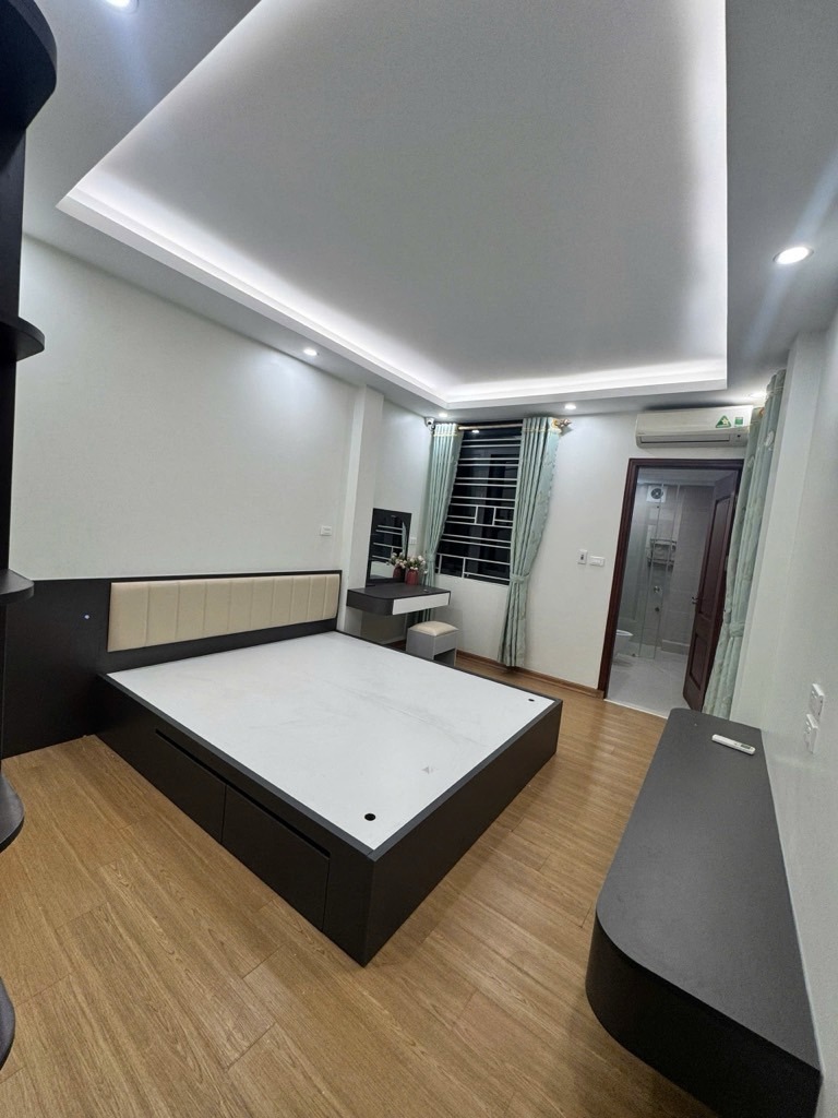 Bán Gấp Nhà Mới 100% - Ngõ Thông Thoáng, 38m2 - Vị Trí Đắc Địa