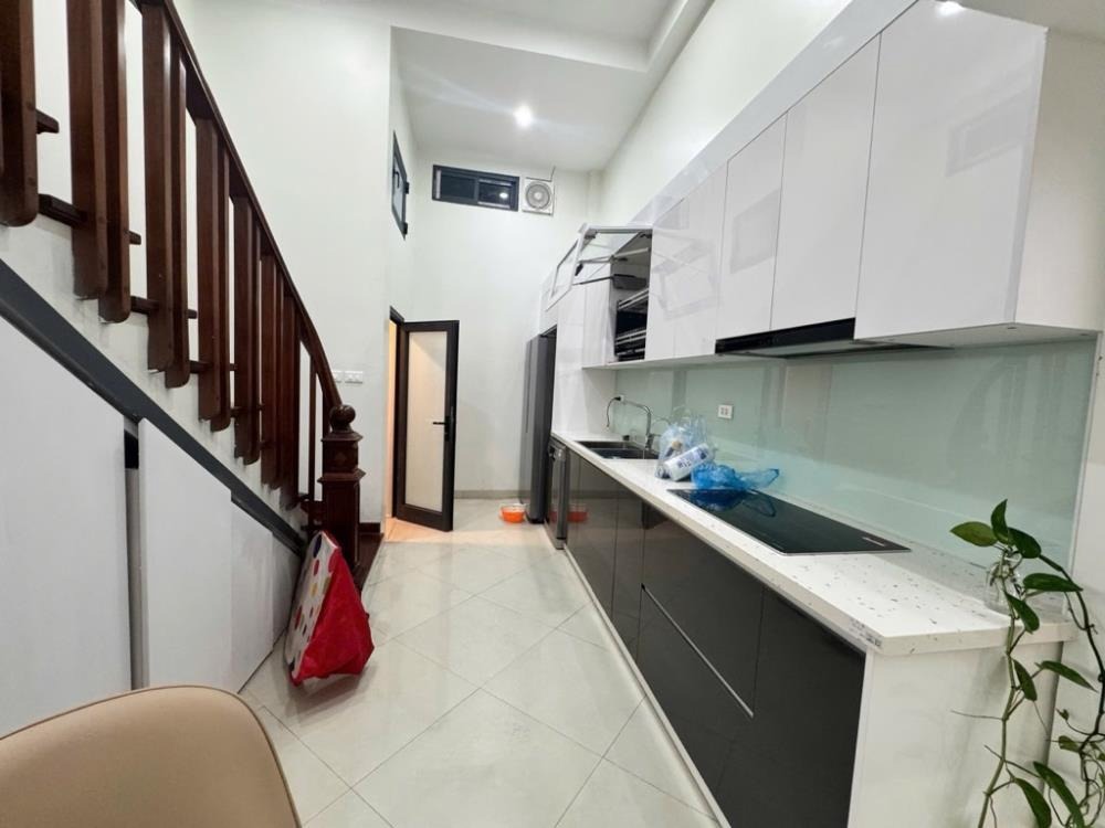 Bán Gấp Nhà Mới 100% - Ngõ Thông Thoáng, 38m2 - Vị Trí Đắc Địa