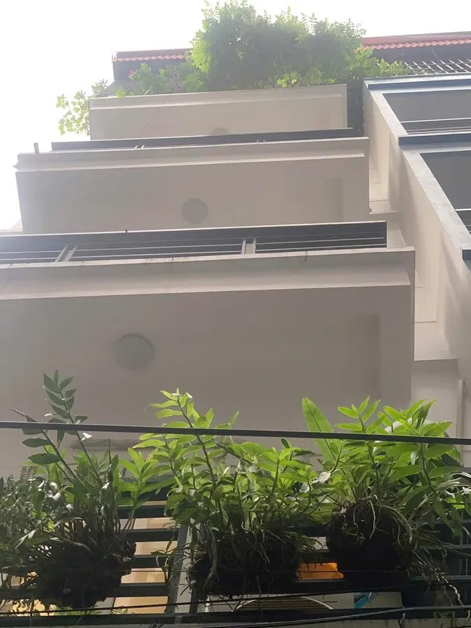 NHÀ ĐẸP Ở LUÔN Phố Ngọc Thụy 35m2 X 5 tầng MT 3.7m7.8 tỷ Long Biên-Hà Nội