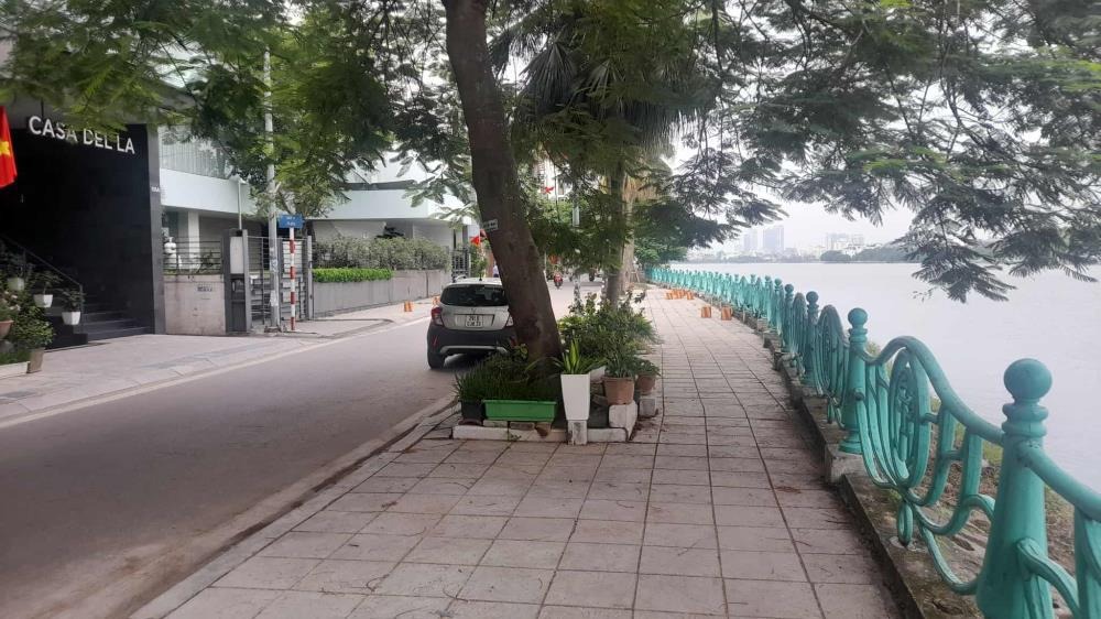 Bán Nhà Phố Từ Hoa Tây Hồ 79m2 - 4 Tầng, Mặt Tiền 4.8m - Giá 36 Tỷ (Thương Lượng)
