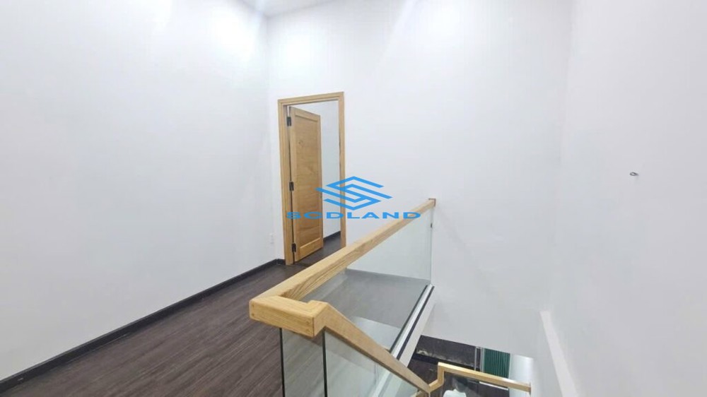 Bán Nhà Đẹp 2 Tầng Mặt Tiền Trần Nguyên Hãn – Nha Trang – Giá Chỉ 7,2 Tỷ