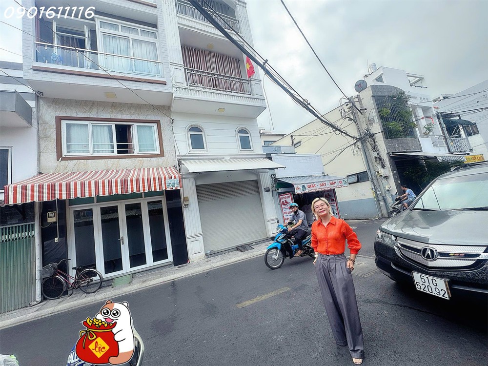 CHÍNH CHỦ BÁN NHÀ MẶT TIỀN KINH DOANH ĐƯỜNG BẾN VÂN ĐỒN QUẬN 4 - XE HƠI NGỦ TRONG NHÀ