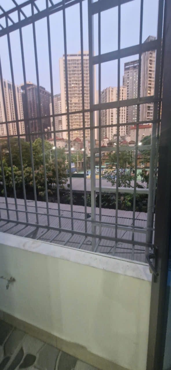 Bán nhà Cầu Giấy - Trần Bình - 5 tầng, ô tô tải tránh, giá 20 tỷ
