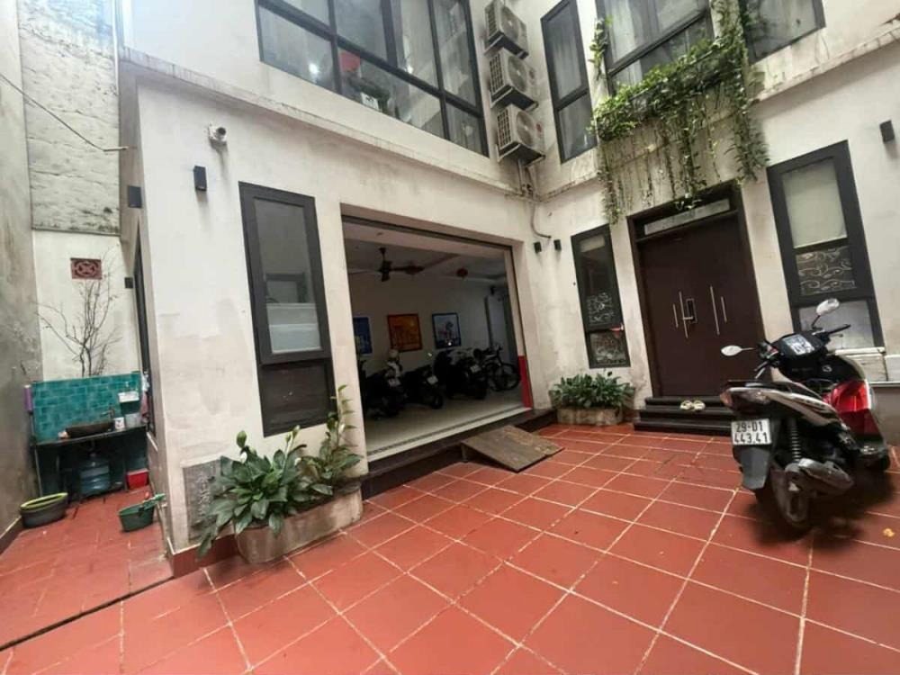 Bán Nhà Phố 7 Tầng View Hồ Tây Hồ - 109m2 - Giá 45 Tỷ (Thương Lượng)