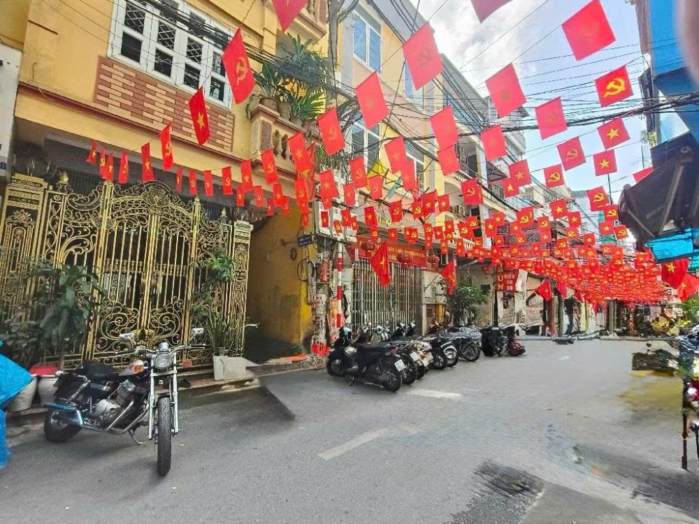 Bán nhà ngõ 147 Tân Mai, Hoàng Mai - 16m², 4 Tầng, Giá 2.15 Tỷ