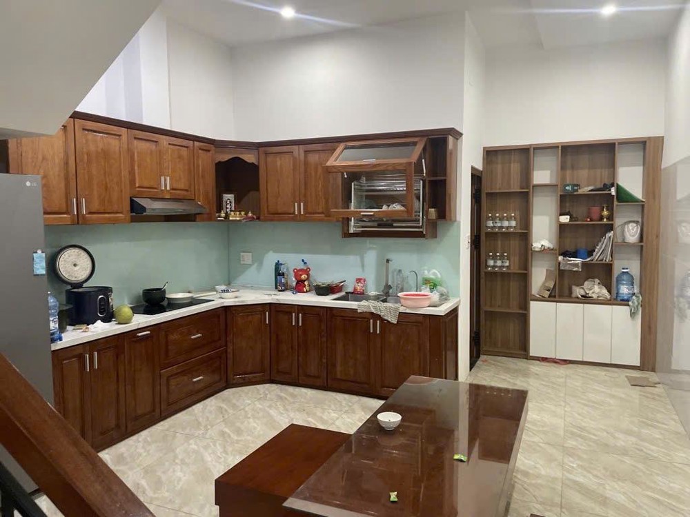 Bán nhà mặt phố Lê Văn Hiến, Ngũ Hành Sơn, Đà Nẵng. 73m2, 3 tầng, 9 tỷ, Sổ Đỏ. LH: 0932514255