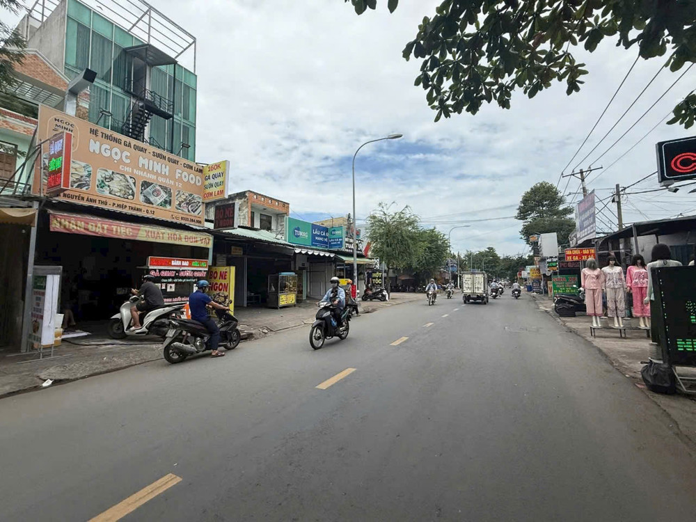 BÁN NHÀ MT NGUYỄN ẢNH THỦ, Q12 -  5 TẤM KIÊN CỐ 120TR/THÁNG