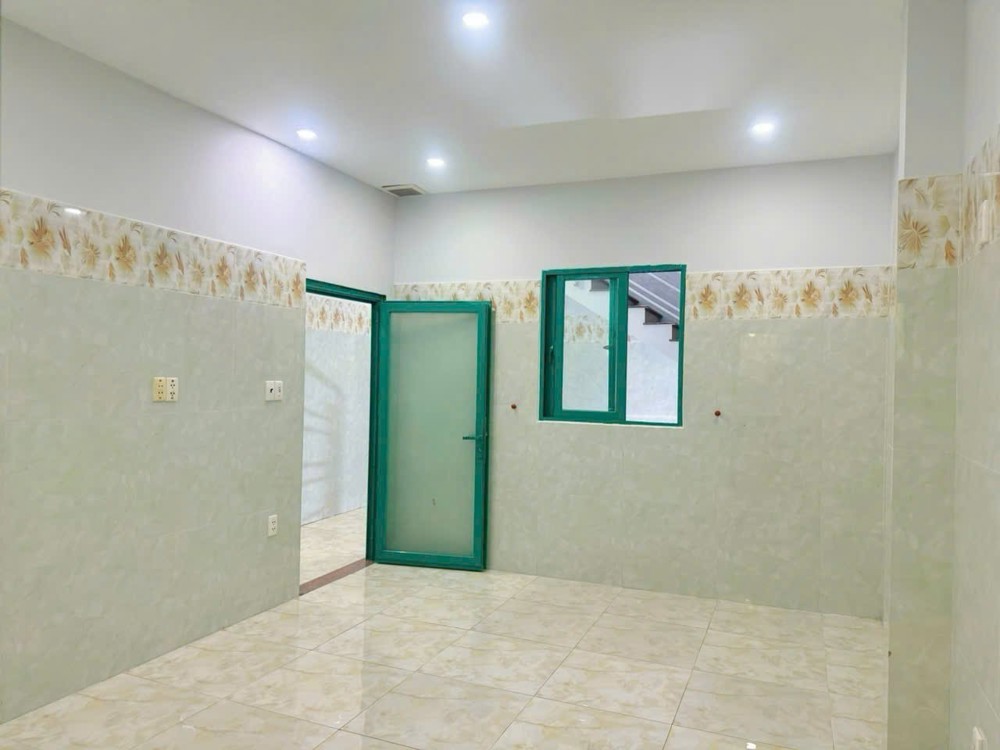 Nhà Nở hậu mỏng SHR 3 tầng HXH né 78m2 – Võ Thị Thừa Quận 12 SS