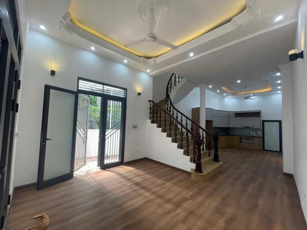Bán nhà lô góc phân lô quân đội, ô tô đỗ cửa, 64m² - Giá Tốt