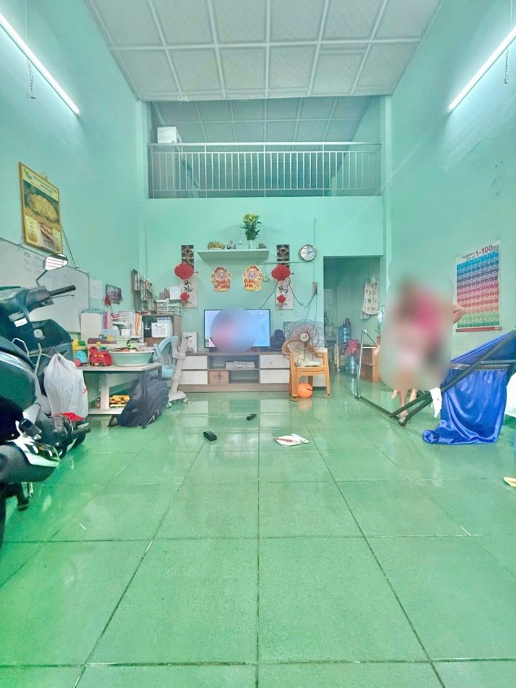 Tân Phú 48m² A4 Nhà 2Tầng Giá Chỉ 3 Ty999 TL Gần Nhà Ga T3 TSN