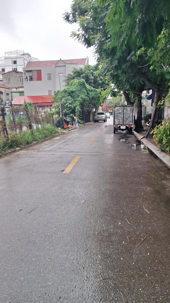 Bán 38m đất tặng nhà cấp 4 Nhật Tảo- Đông Ngạc- sát CIPUCHA- 1.5 tỷ
