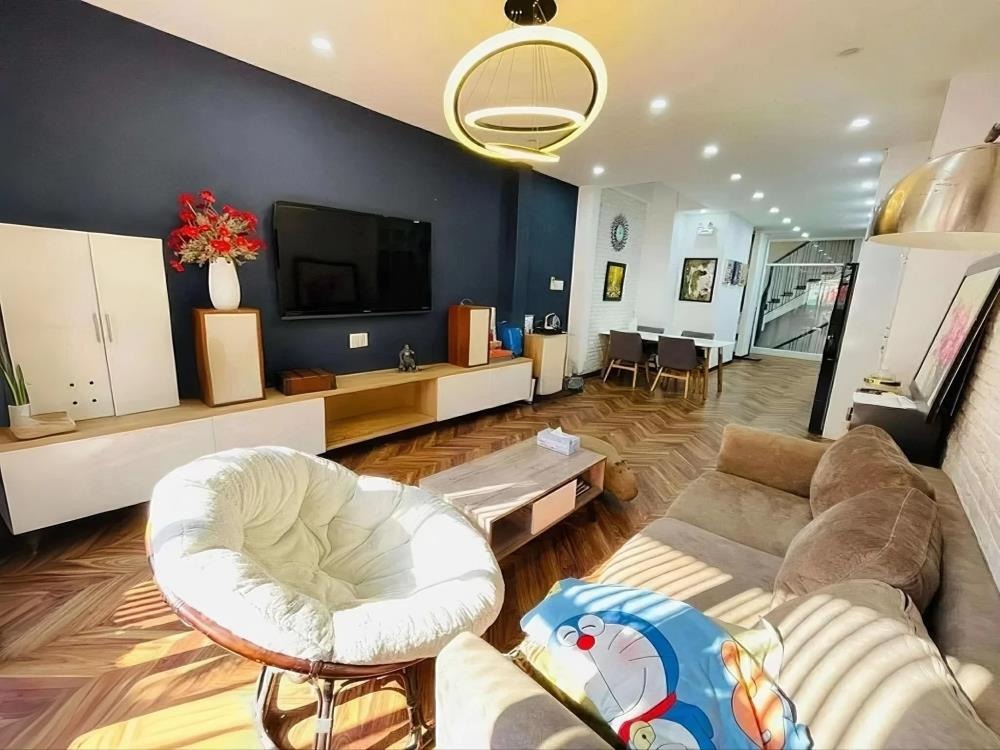 Nhà Quận 3 - 6 Tầng - Full Nội Thất - 15.95 Tỷ - Kinh Doanh Sầm Uất