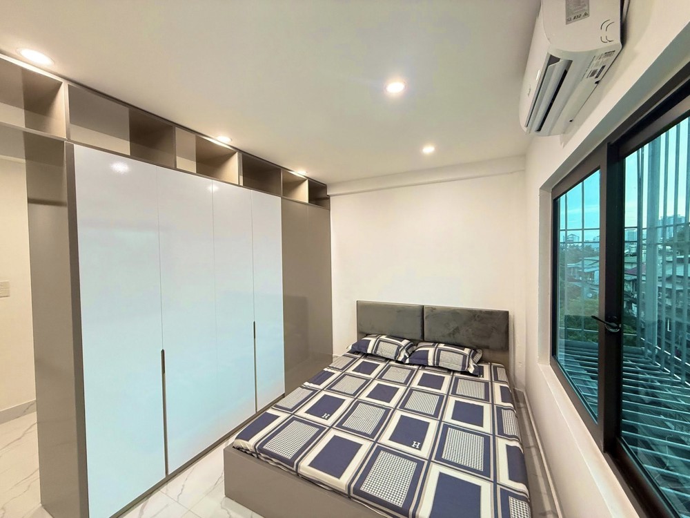 Bán căn hộ tập thể Nghĩa Tân 80m 3 ngủ Ở sướng giá mềm