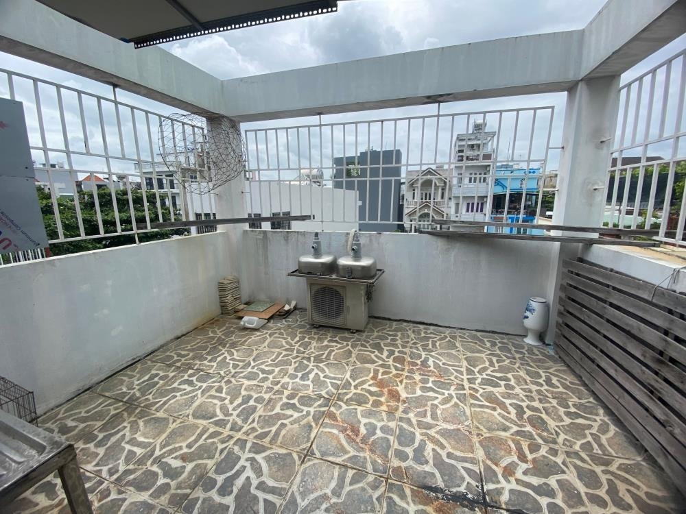 Bán Nhà Mặt Tiền Lê Quốc Trinh, Tân Phú - 70m2, 4 Tầng, 8.5 Tỷ TL