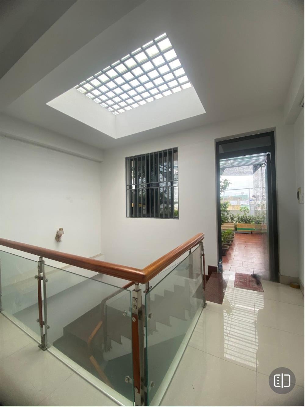 Bán Nhà HXH 6m Vườn Lài, Tân Phú - 72m2, 5 Tầng, Full Nội Thất, Giá 9.5 Tỷ