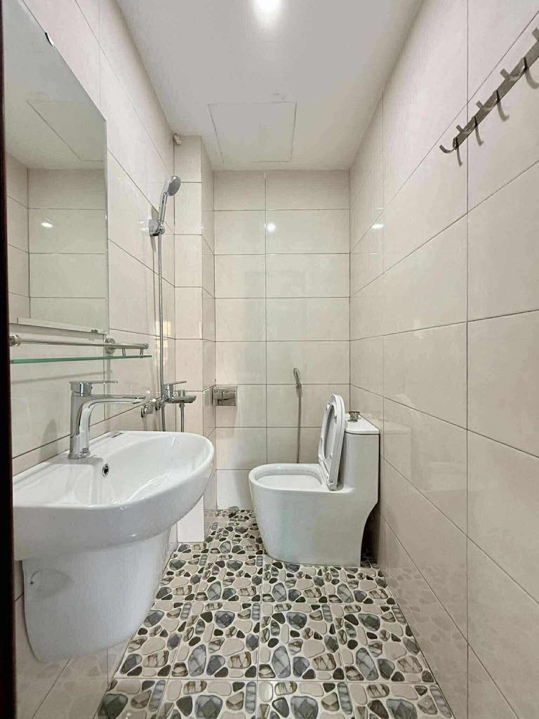 Nhà đẹp, vị trí đắc địa Hai Bà Trưng - 5 tỷ (Lô góc, thoáng)
