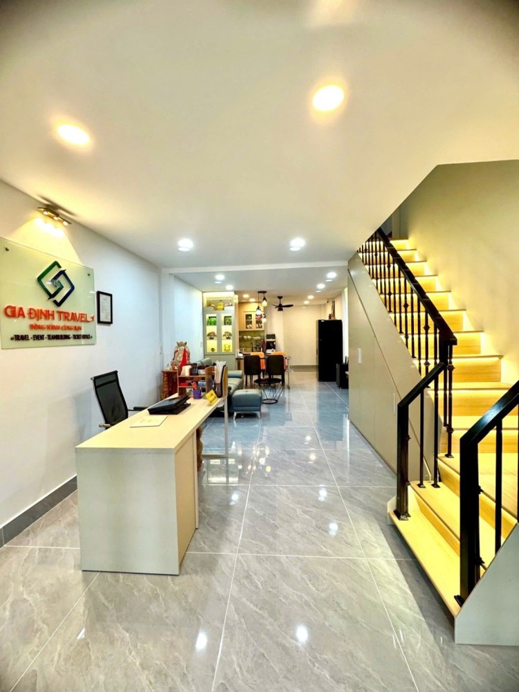 Bán nhà 2 tầng, 56m2, HXH đường 102, Tăng Nhơn Phú A, Q.9. 2PN, SH, 6.35 tỷ