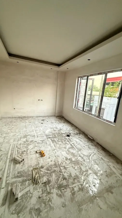 NHÀ MỚI PHÂN LÔ Ô OTO ĐỖ CỔNG Đức Giang-Long Biên 34m2 5 tầng 6 tỷ5