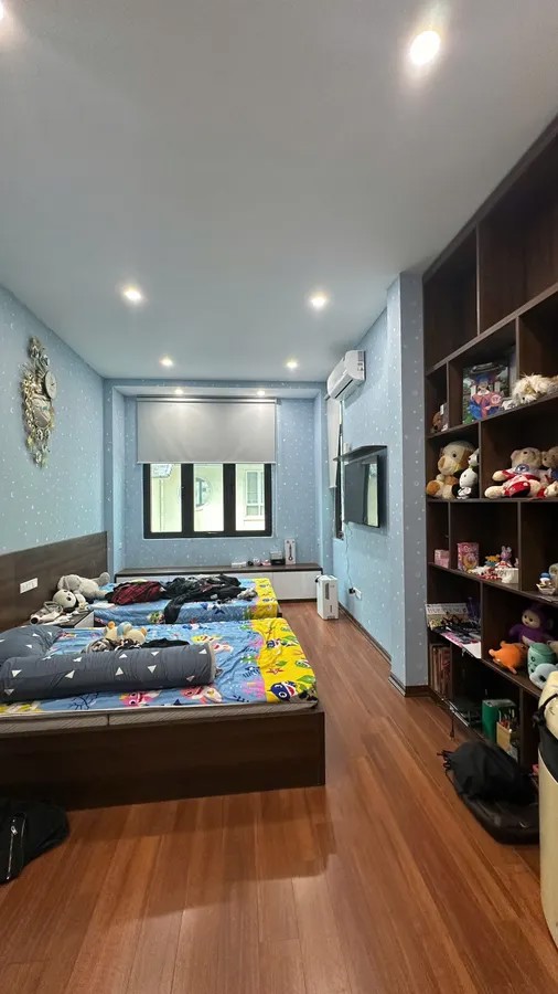 BÁN NHÀ RIÊNG DÂN XÂY Phố Nguyễn Văn Cừ 55m2 X 5 tầng MT 5.9m,9.6 tỷ Long Biên Hà Nội