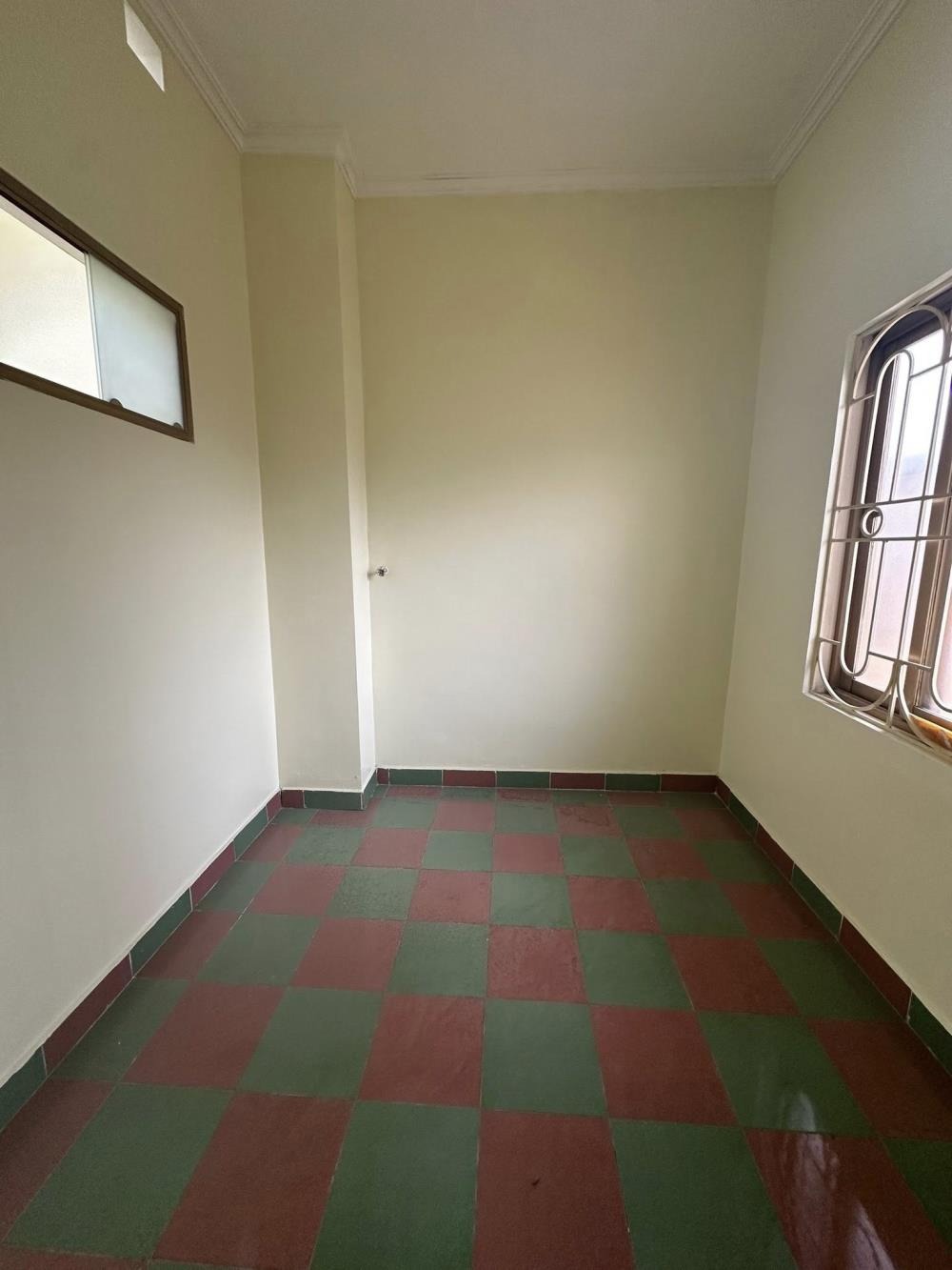 Bán Gấp Nhà Vĩnh Hưng - Lĩnh Nam, Ô Tô Đỗ Cửa, Vị Trí Đẹp