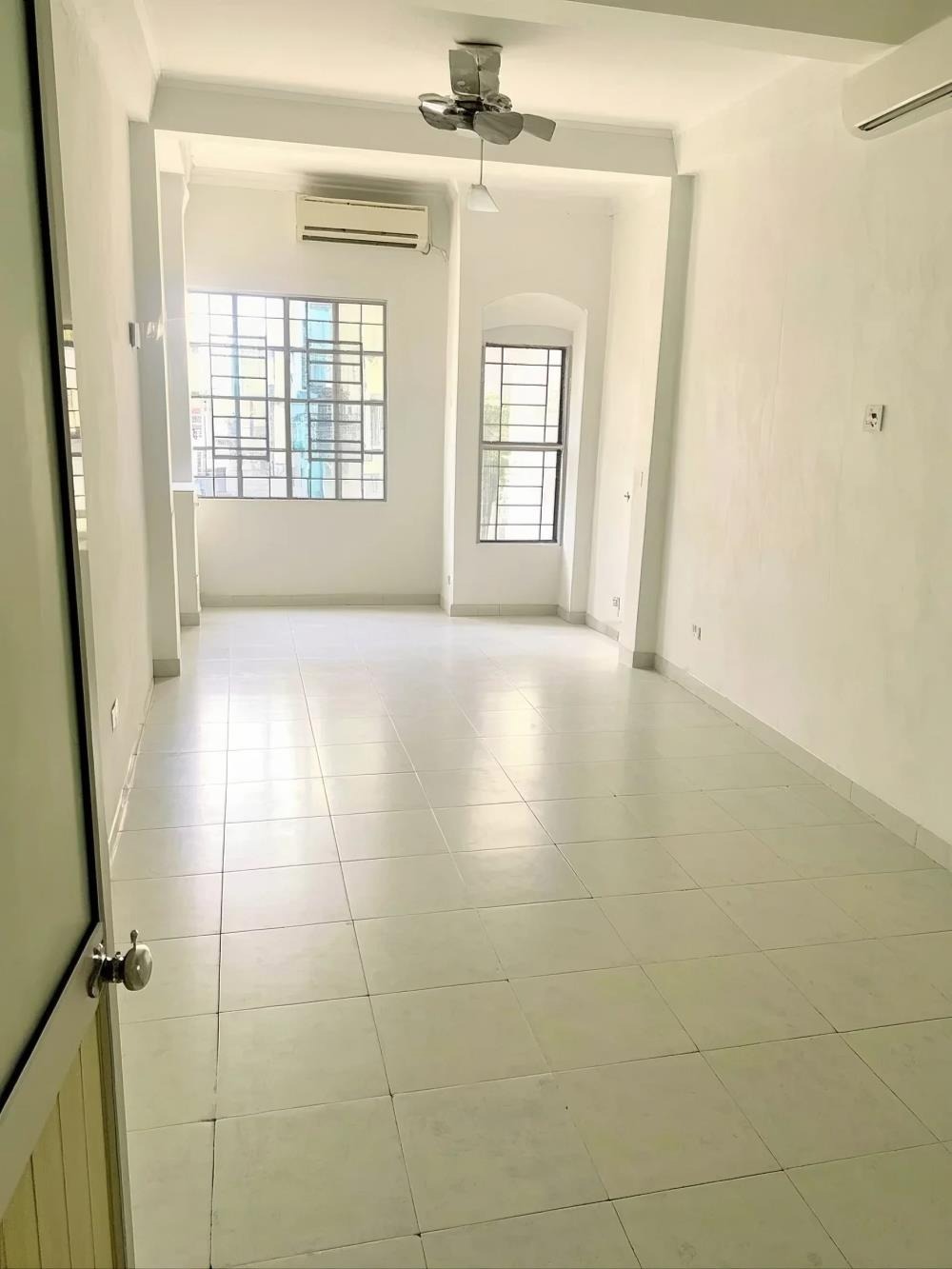 Nhà Quận 3 - 35m2 - 4 Tầng - 8.85 Tỷ - Đi Bộ Quận 1
