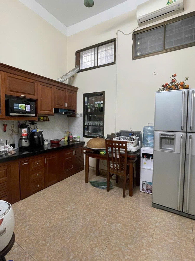 Bán nhà Khương Hạ - Ngõ đẹp nhà rộng 60m 4 tầng chỉ 20m ra phố