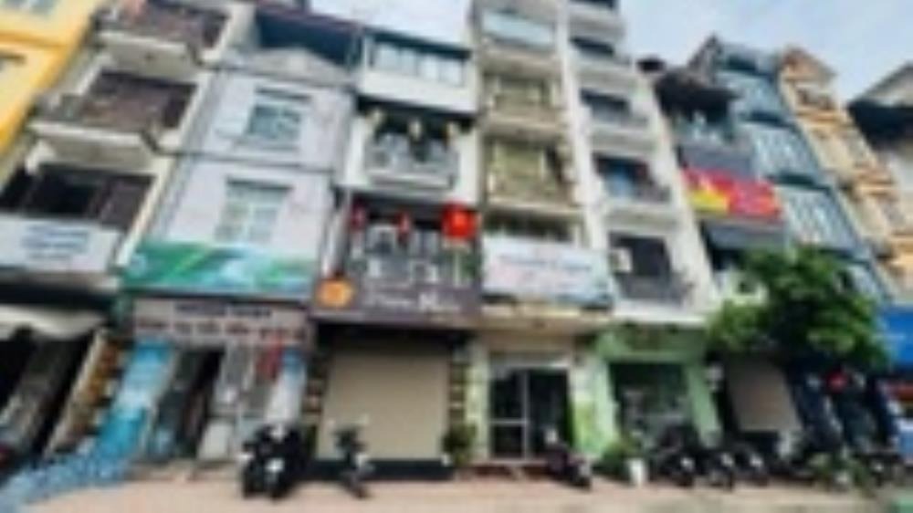 Bán nhà mặt phố Trung Kính - Ô tô tải 5 tấn - Vỉa hè 2 bên - 14 tỷ