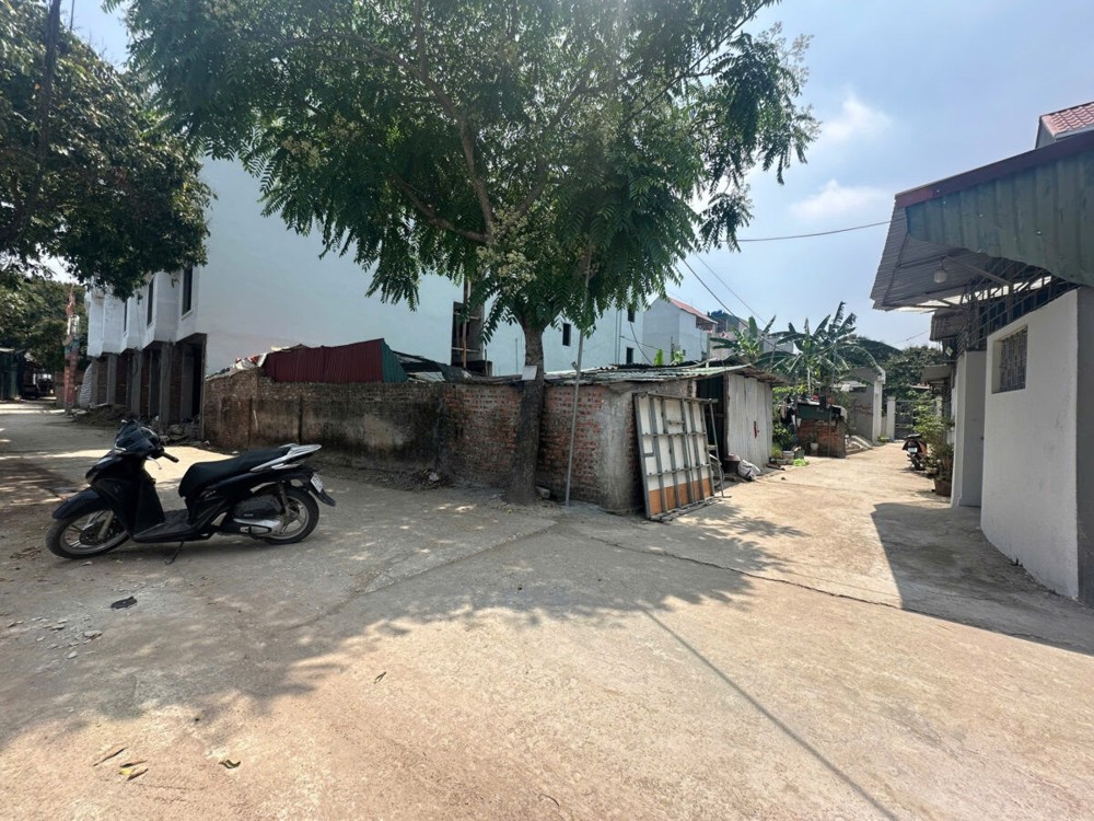 LÔ ĐẤT TẶNG NHÀ SIÊU ĐẸP 36,8M TẠI PHỤNG CHÂU-PHƯỜNG CHƯƠNG MỸ-HÀ NỘI