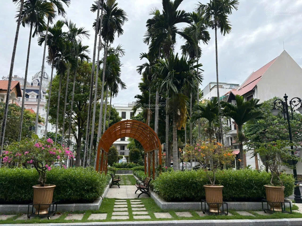 Bán biệt thự view đẹp, giá tốt tại khu Compound Himlam, Phổ Quang, 120m2, 42,5 tỷ VND