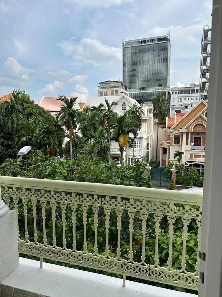 Bán biệt thự view đẹp, giá tốt tại khu Compound Himlam, Phổ Quang, 120m2, 42,5 tỷ VND