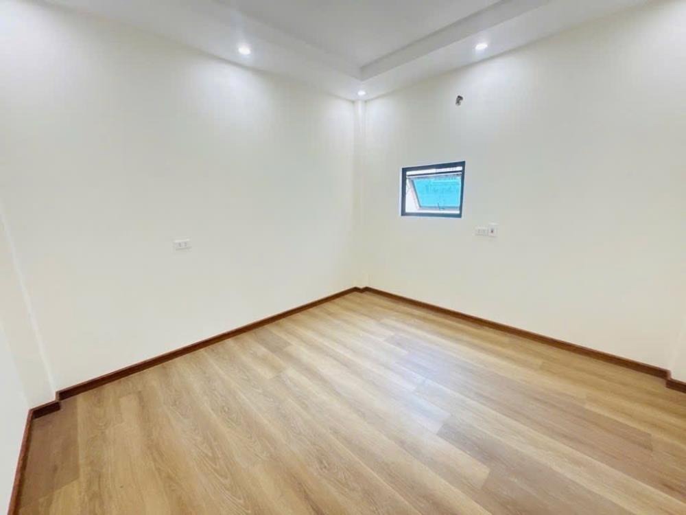 Bán nhà An Khánh 39m² x 5 Tầng, Ngõ Thông, Ô Tô Đỗ Gần, Giá 4.6 Tỷ