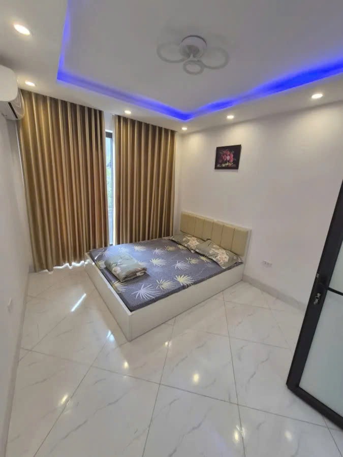 Bán Nhà Phố Hồng Mai, Hai Bà Trưng - 22m², 6 Tầng, Mặt Tiền 3.1m - Giá 6 Tỷ +