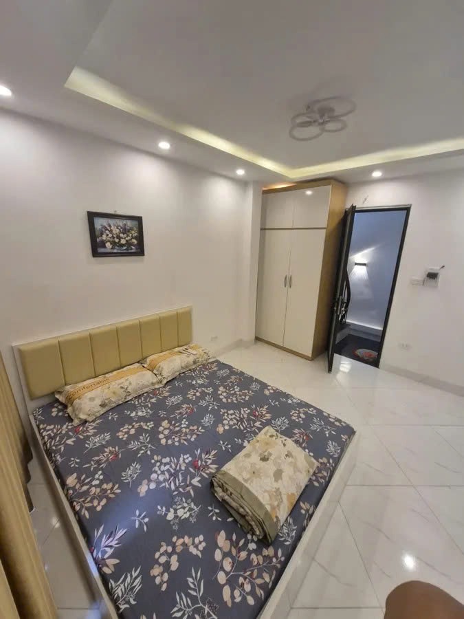 Bán Nhà Phố Hồng Mai, Hai Bà Trưng - 22m², 6 Tầng, Mặt Tiền 3.1m - Giá 6 Tỷ +