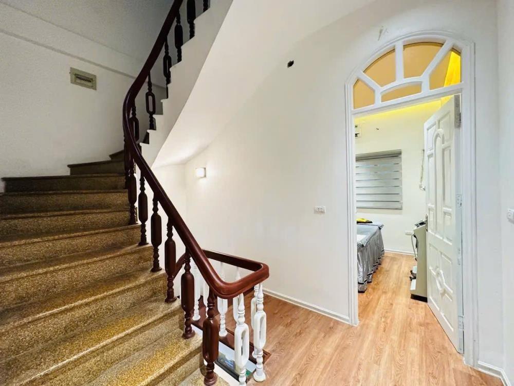 Bán Nhà Mặt Phố Đại La - 2 Bà Trưng - 55m2 - 5 Tầng - Giá 29.7 Tỷ