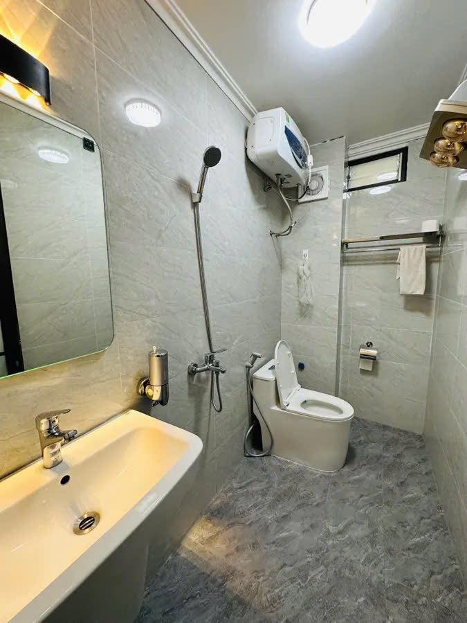 Bán Nhà Mặt Phố Đại La - 2 Bà Trưng - 55m2 - 5 Tầng - Giá 29.7 Tỷ
