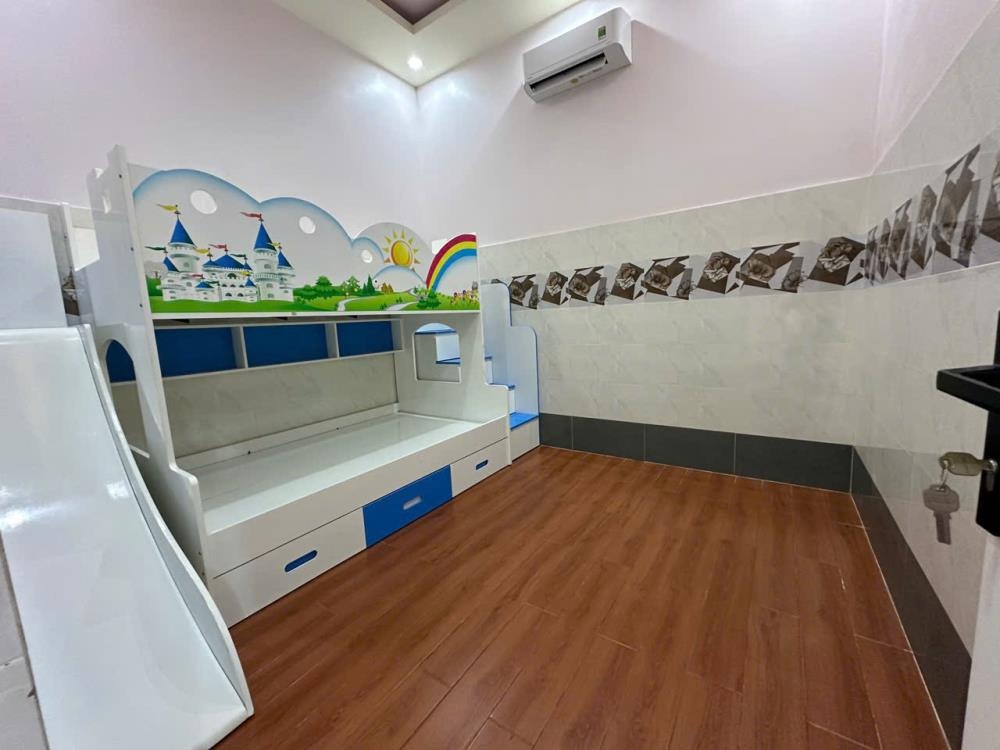 Nhà Vườn 256m2 HCM - Giá 2.5 Tỷ - Pháp Lý Sổ Hồng Riêng