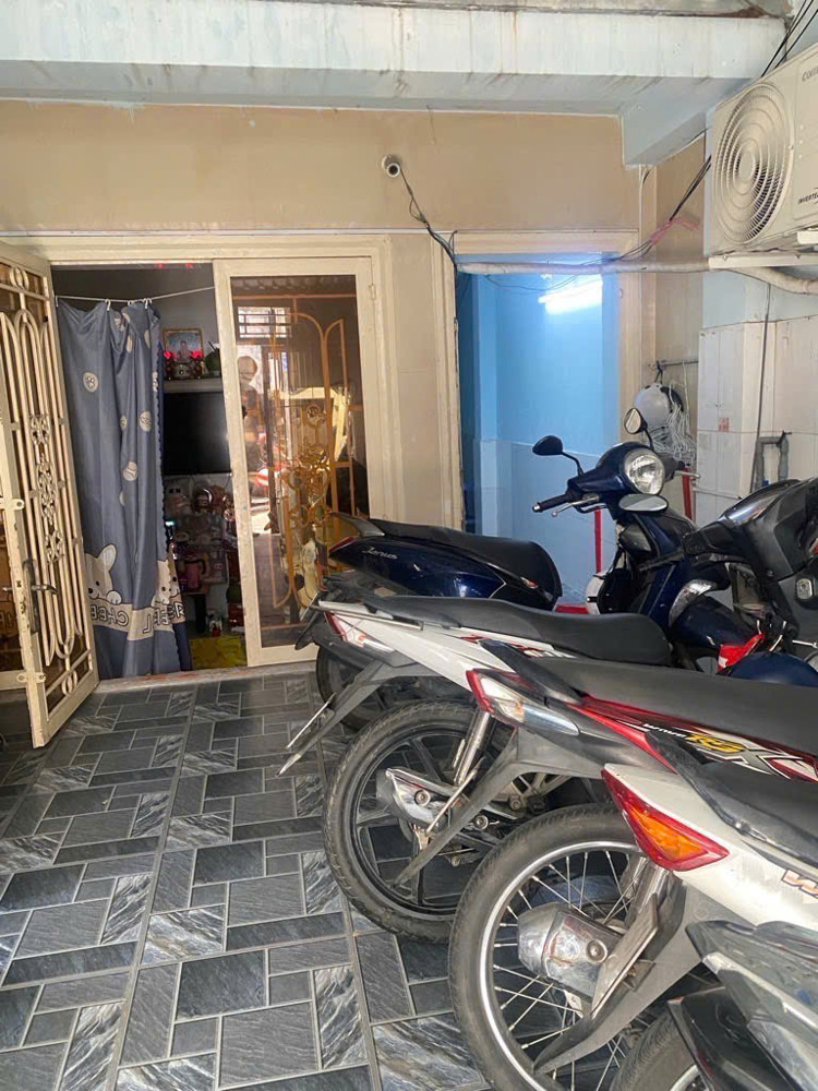 Bán Nhà Bùi Văn Ba Quận 7 – 72m² – Giá 6,7 Tỷ- Oto