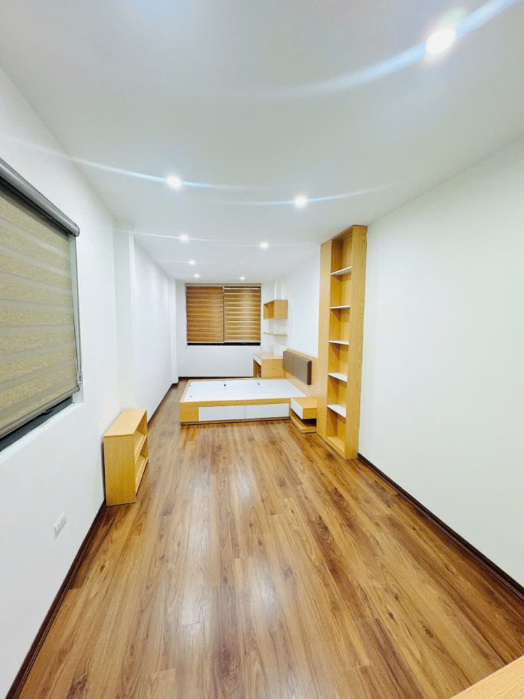 MẶT PHỐ TT ĐỐNG ĐA  - TẦM TIỀN HIẾM KHÔNG CÓ CĂN THỨ 2 - 7 TẦNG THANG MÁY 37m, 18,5 TỶ