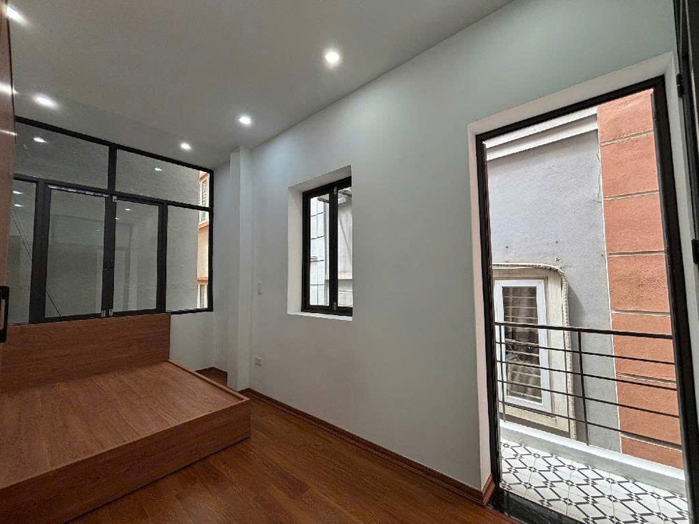 BÁN NHÀ ĐẸP 6 TẦNG - CĂN GÓC TRUNG TÂM BA ĐÌNH, HÀ NỘI – CHỈ 6 TỶ XX