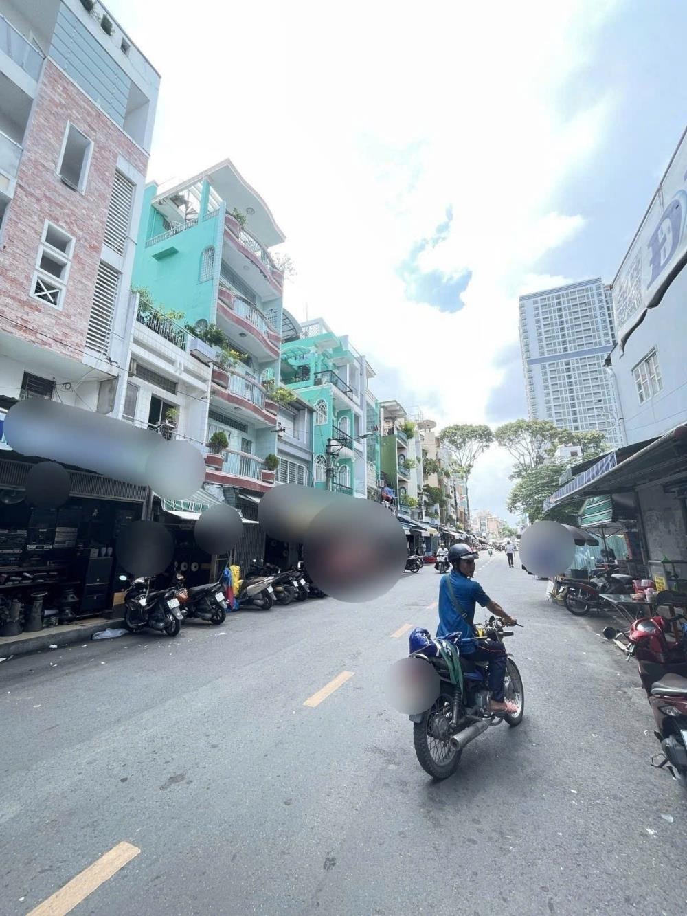 Nhà Mặt Tiền Chợ Nhật Tảo - Kinh Doanh Đỉnh Cao, 54m2, 13.5 Tỷ