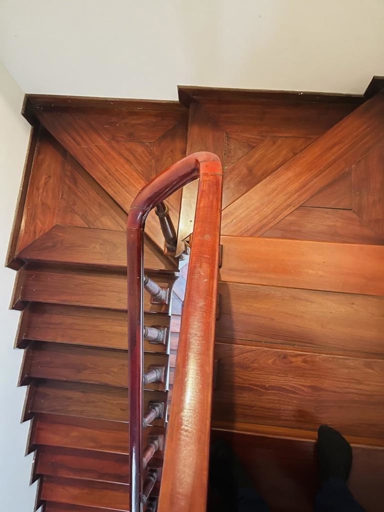 Siêu phẩm mặt phố Hoàng Quốc Việt, 57m2, mặt tiền 7.2m, vỉa hè rộng