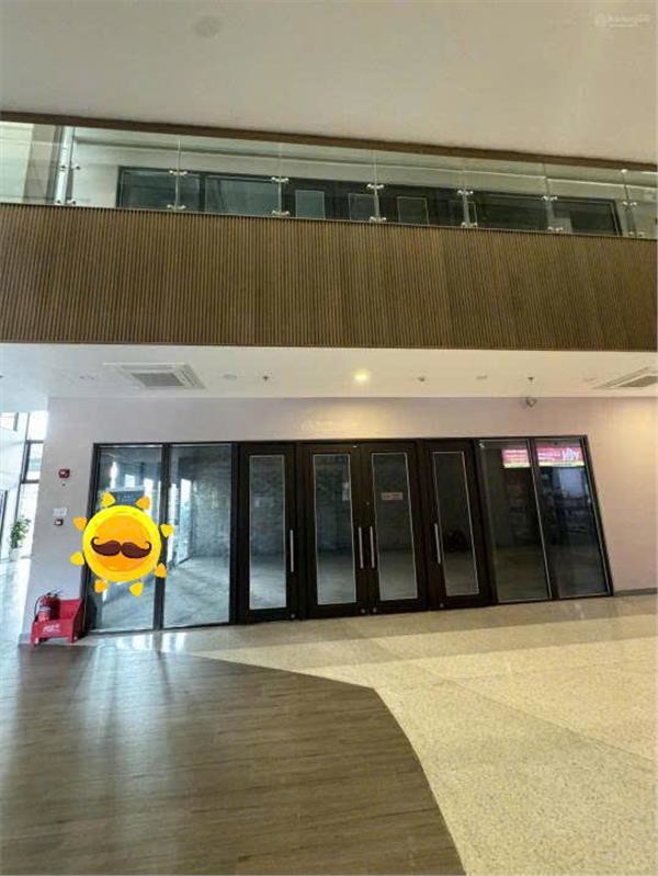 Bán chân đế góc 2 tầng tại Chung cư Sky Oasis, 10,5 tỷ, mặt tiền lớn, 166m2, đẹp, nhiều tiện ích