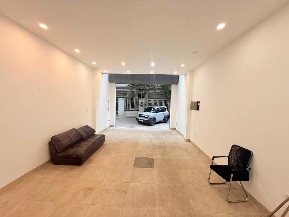 Bán Nhà Phùng Chí Kiên Phân Lô, 79m² 6 Tầng Thang Máy, Kinh Doanh - 32 Tỷ