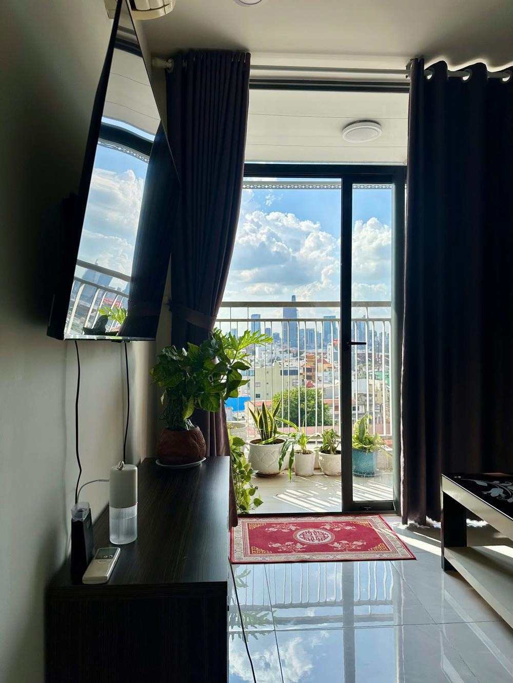 Cho Thuê Căn Hộ Riva Park 55m2, 1PN - View Sài Gòn - Tiết Kiệm Thời Gian, Chi Phí