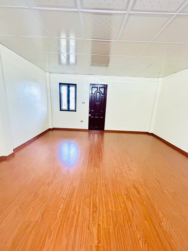 Bán Gấp Nhà Phạm Văn Đồng 68m², 5 Tầng, Mặt Tiền 6.6m, Giá 11.5 Tỷ
