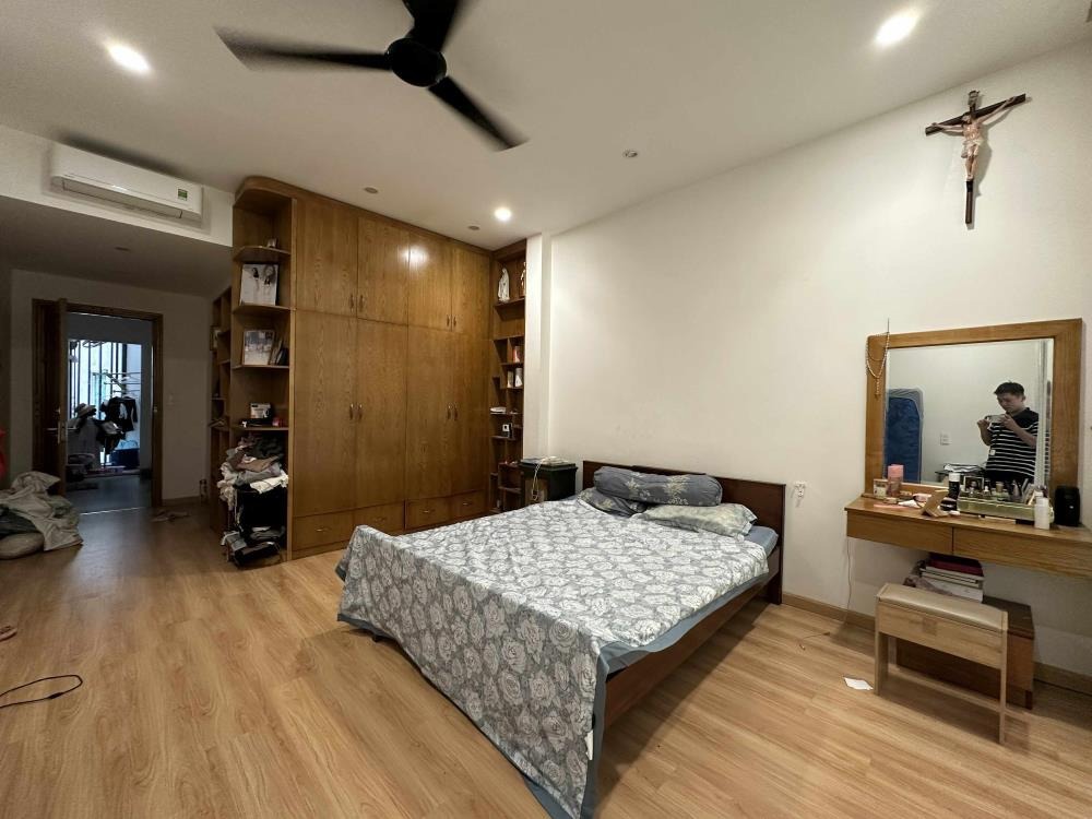 Nhà 4 Tầng Phú Nhuận - 12.6 Tỷ - Hẻm Oto 7 Chỗ - 4PN, 5WC