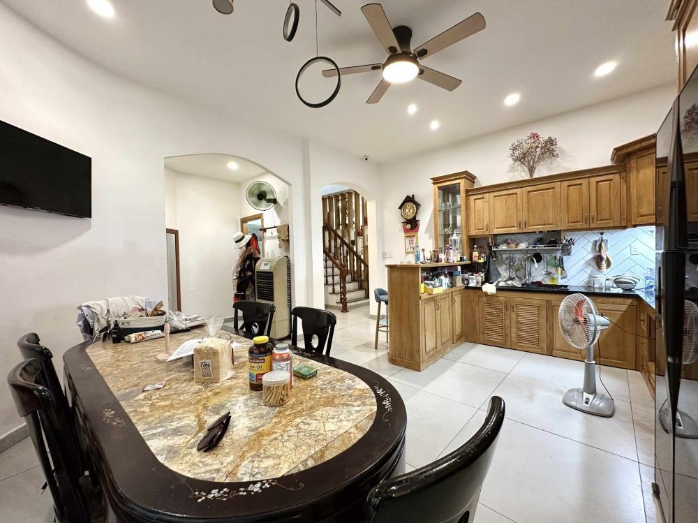 Nhà 4 Tầng Phú Nhuận - 12.6 Tỷ - Hẻm Oto 7 Chỗ - 4PN, 5WC