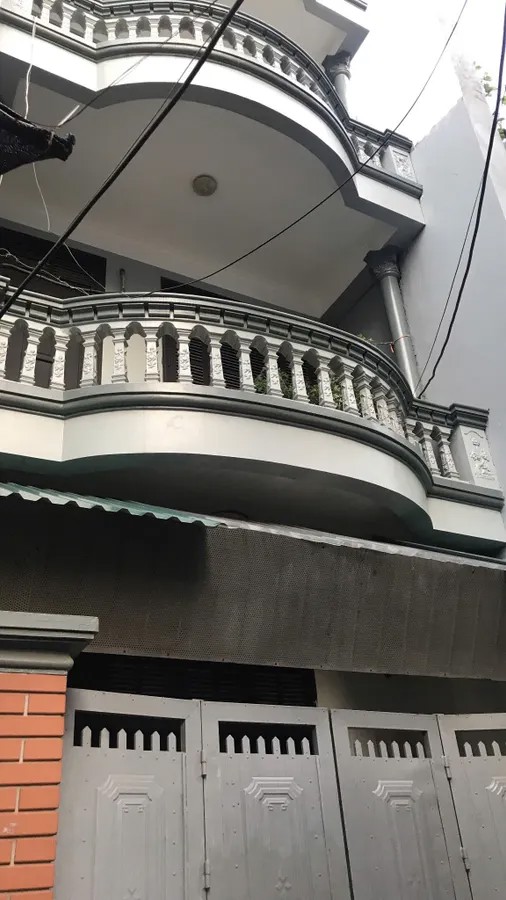 BÁN NHÀ MẶT NGÕ Ô TÔ ĐỖ CỬA Phố  Bắc Cầu 65m2  4 Tầng 7.5 tỷ Long Biên Hà Nội